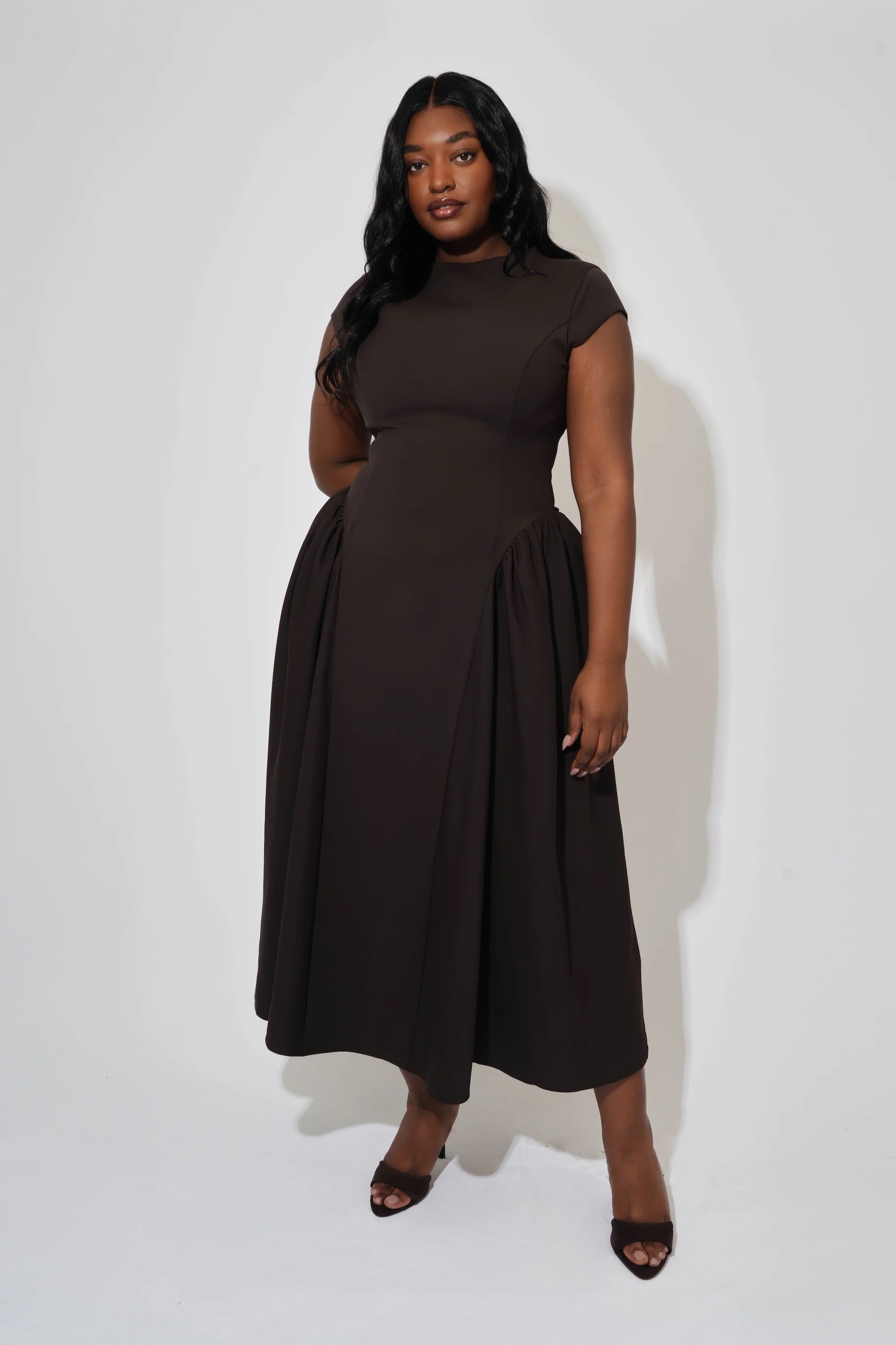 Cap Sleeve Gathered Midi Dress